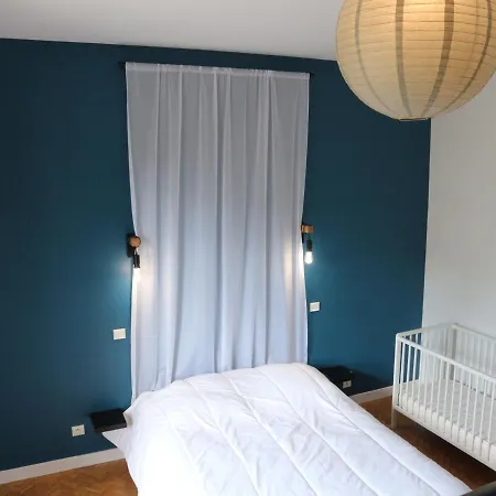 Maison Familiale A Fouras: 6 Pers, 95 M², Proche Et Centre, Jardin, Confort - Fr-1-709-43 *